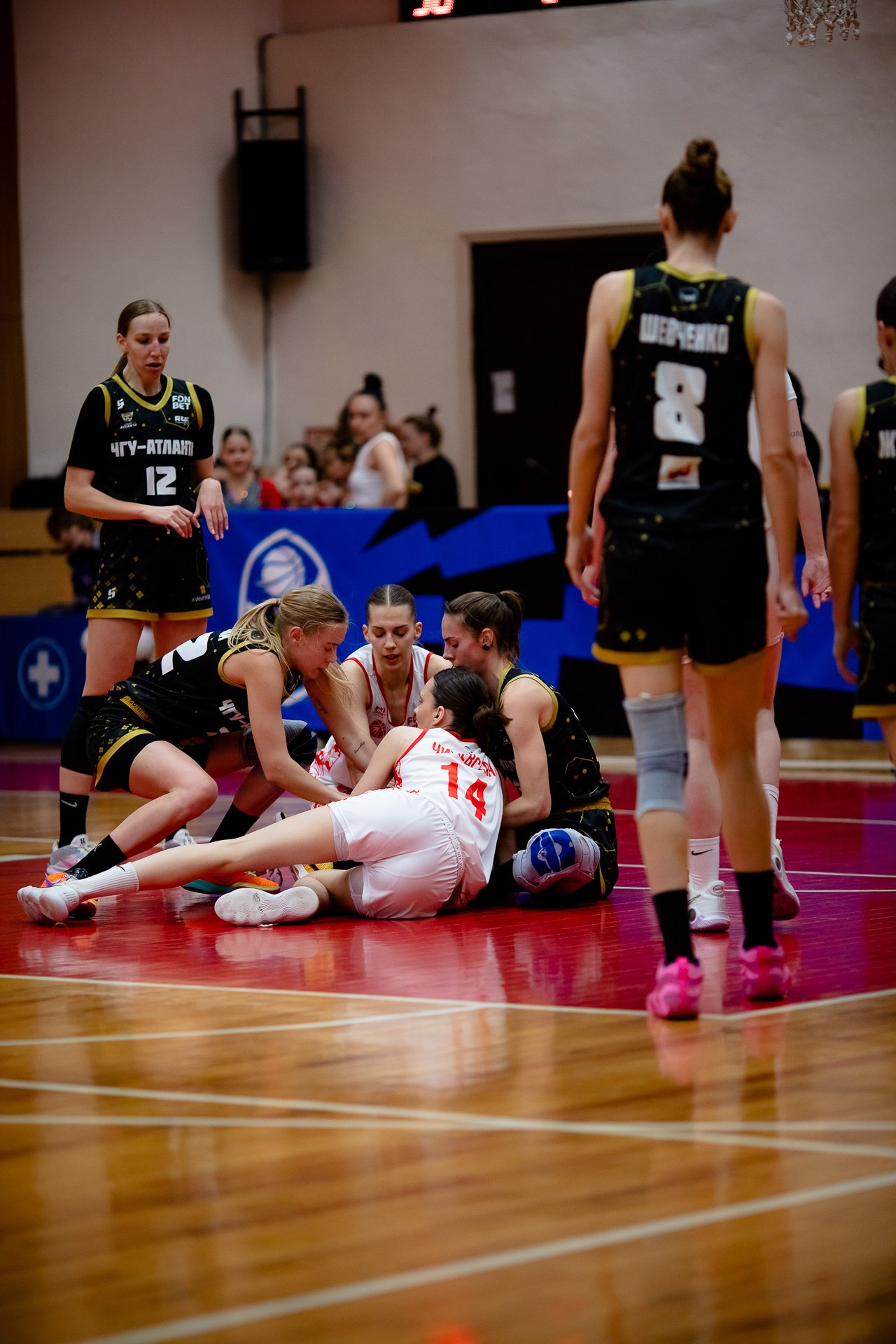 Юность — ЧГУ-Атланта. Фотография