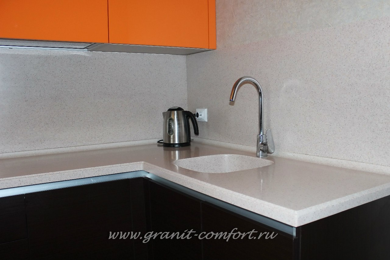 Столешницы на угловой кухонный гарнитур. Гранит-Комфорт|Столешницы из искусственного камня в Перми |Пермь