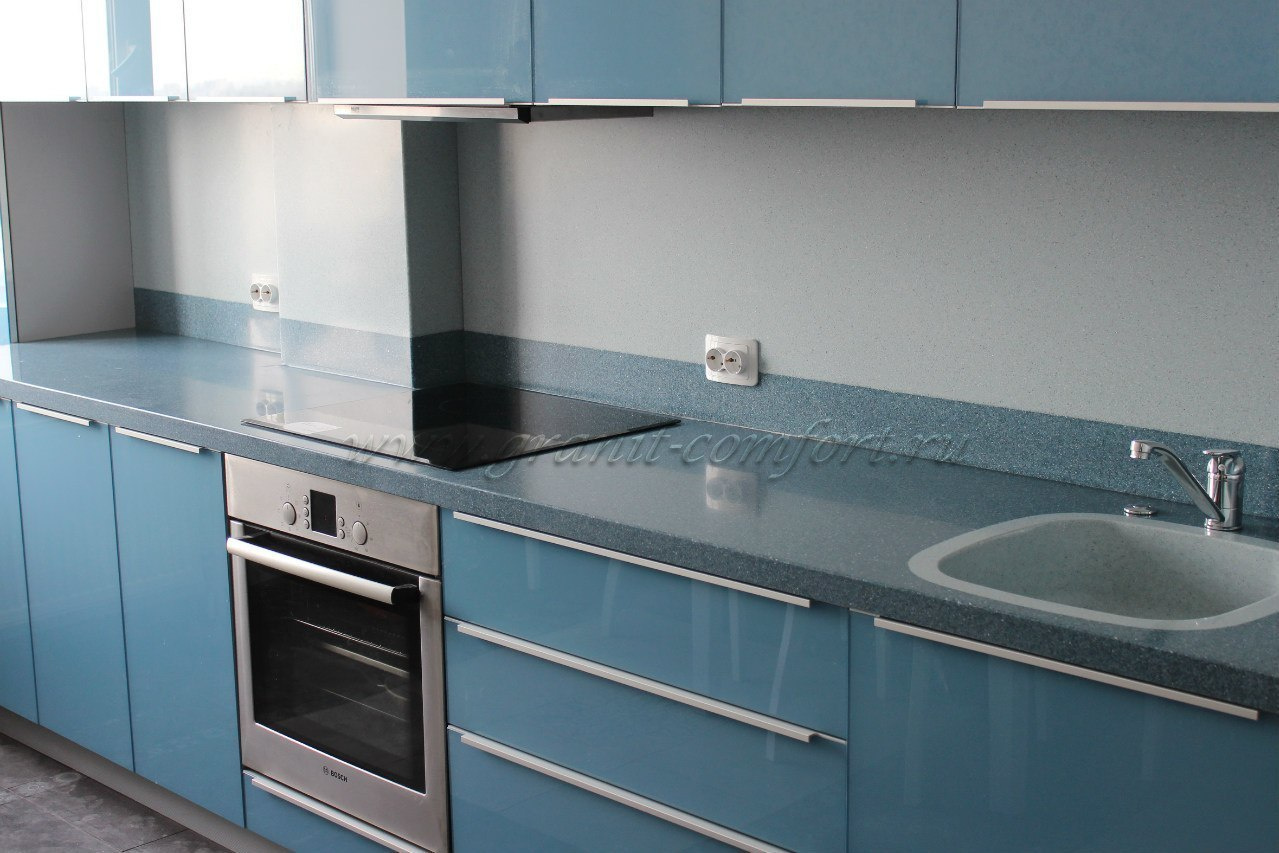 Комбинированная стеновая панель (фартук) из искусственного камня