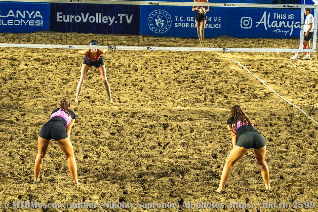 Volleyball World Beach Pro Tour Futures Alanya 15.10.26. Галереи MTBMoscow на Wfolio