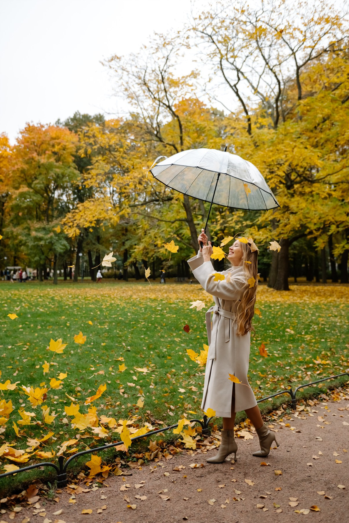 Осенняя фотосессия в Питере в Михайловском саду. Свадебный и сеейный фотограф в Санкт-Петербурге Елена Худякова