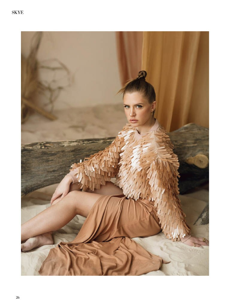 Like a Moth to a Flame. Портретный фотограф в Санкт-Петербурге