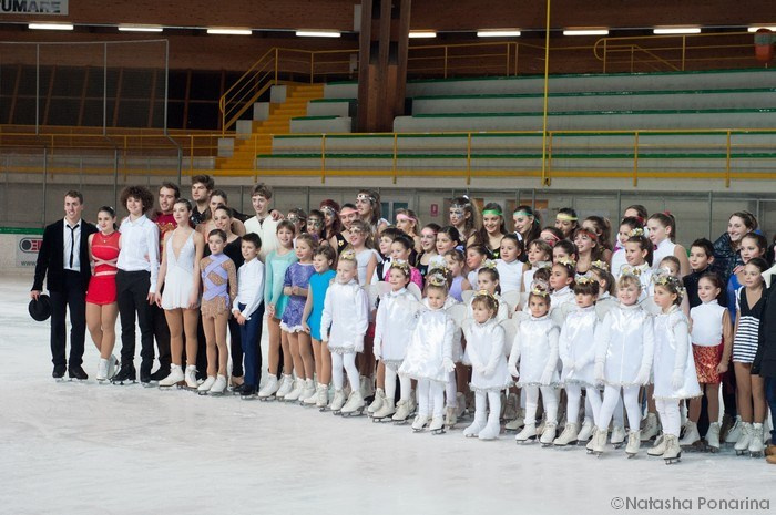 ИТАЛЬЯНСКИЕ ЗИМНИЕ ПРАЗДНИКИ С ПРИВКУСОМ ФИГУРНОГО КАТАНИЯ. ФК Фотограф в Санкт-Петербурге Наталья Понарина