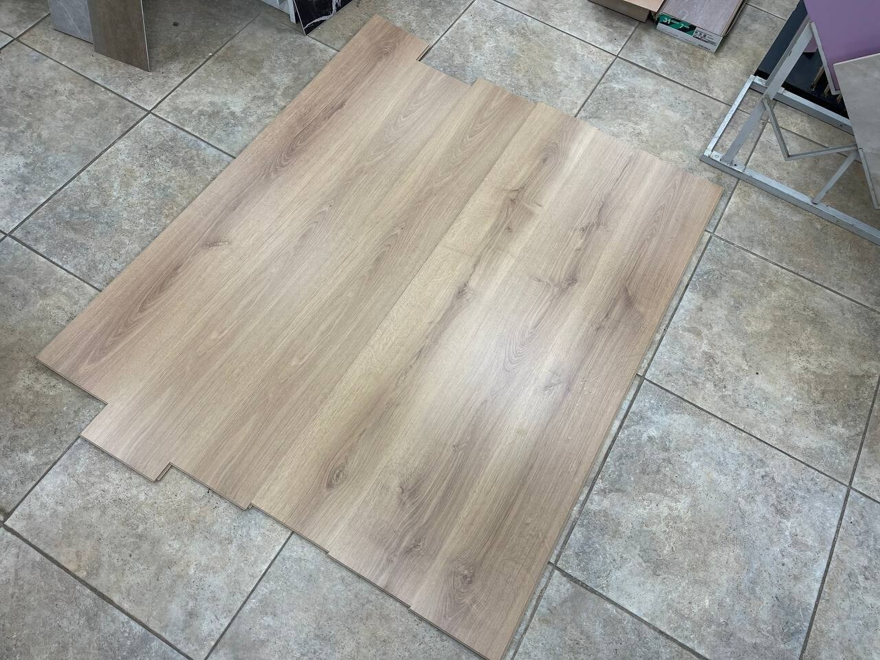 Ламинат Корсар — 300 р/м². Строительный магазин низких цен Экономкин