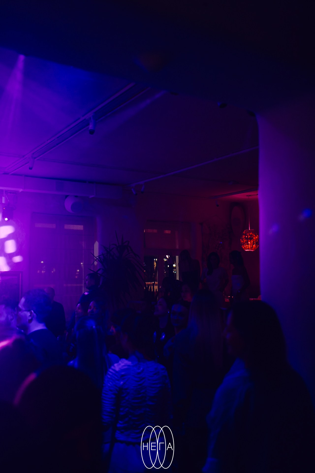 Ночная жизнь Смоленска. Фотограф | Михаил Буш Смоленск