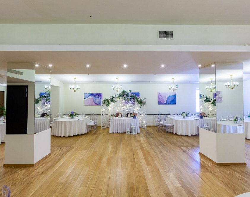 Площадка № 1-8. Свадебный организатор Москва