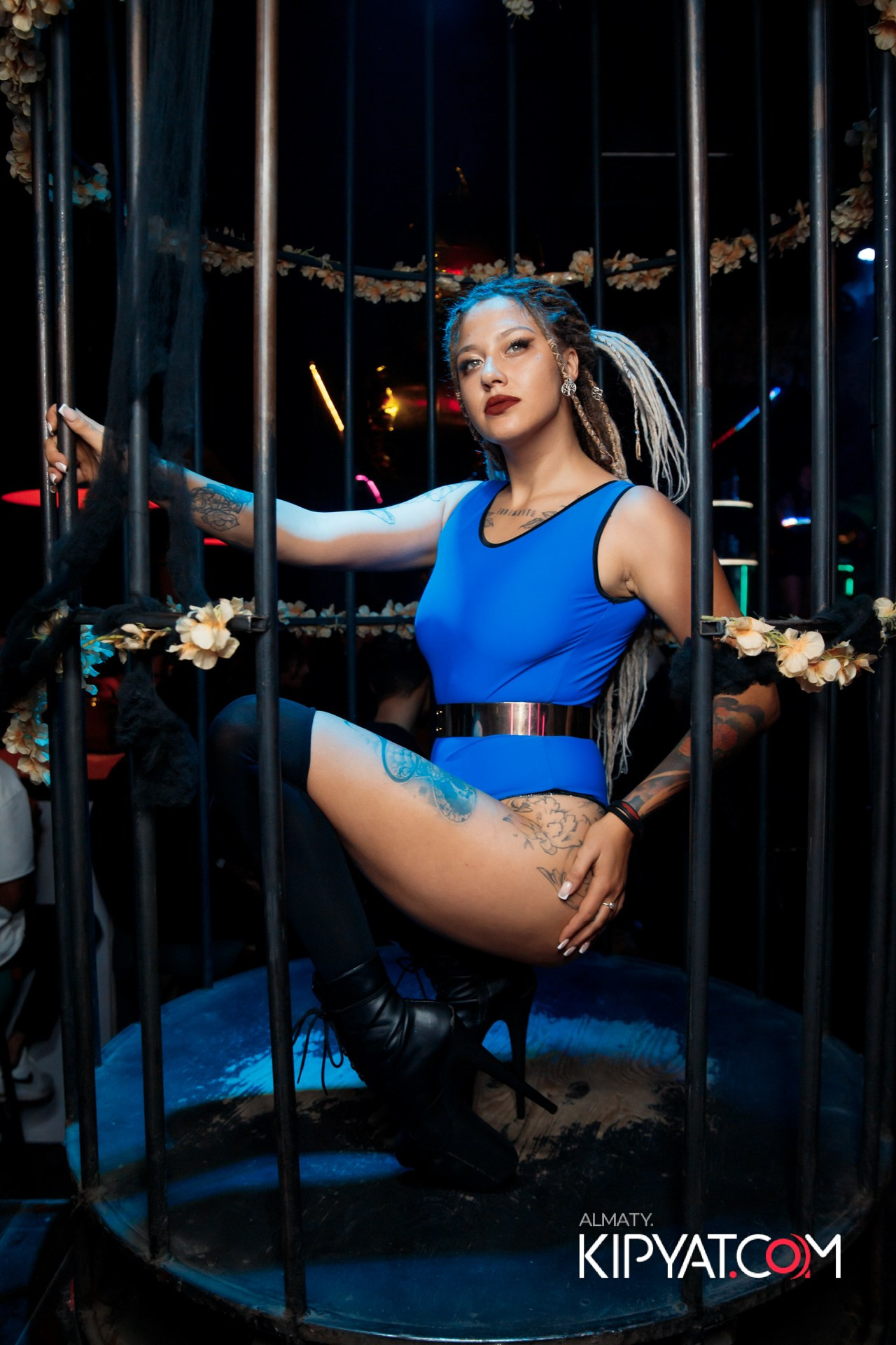 UYAT EMES BAR. КИПЯТКОМ АЛМАТЫ!