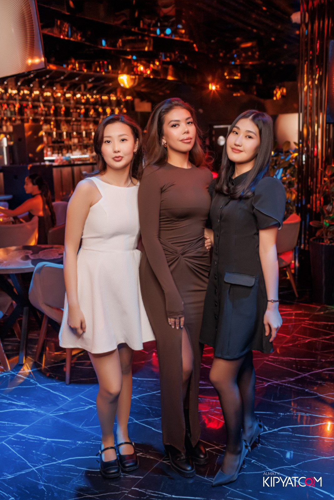 MOOD KARAOKE & TERRACE. КИПЯТКОМ АЛМАТЫ!