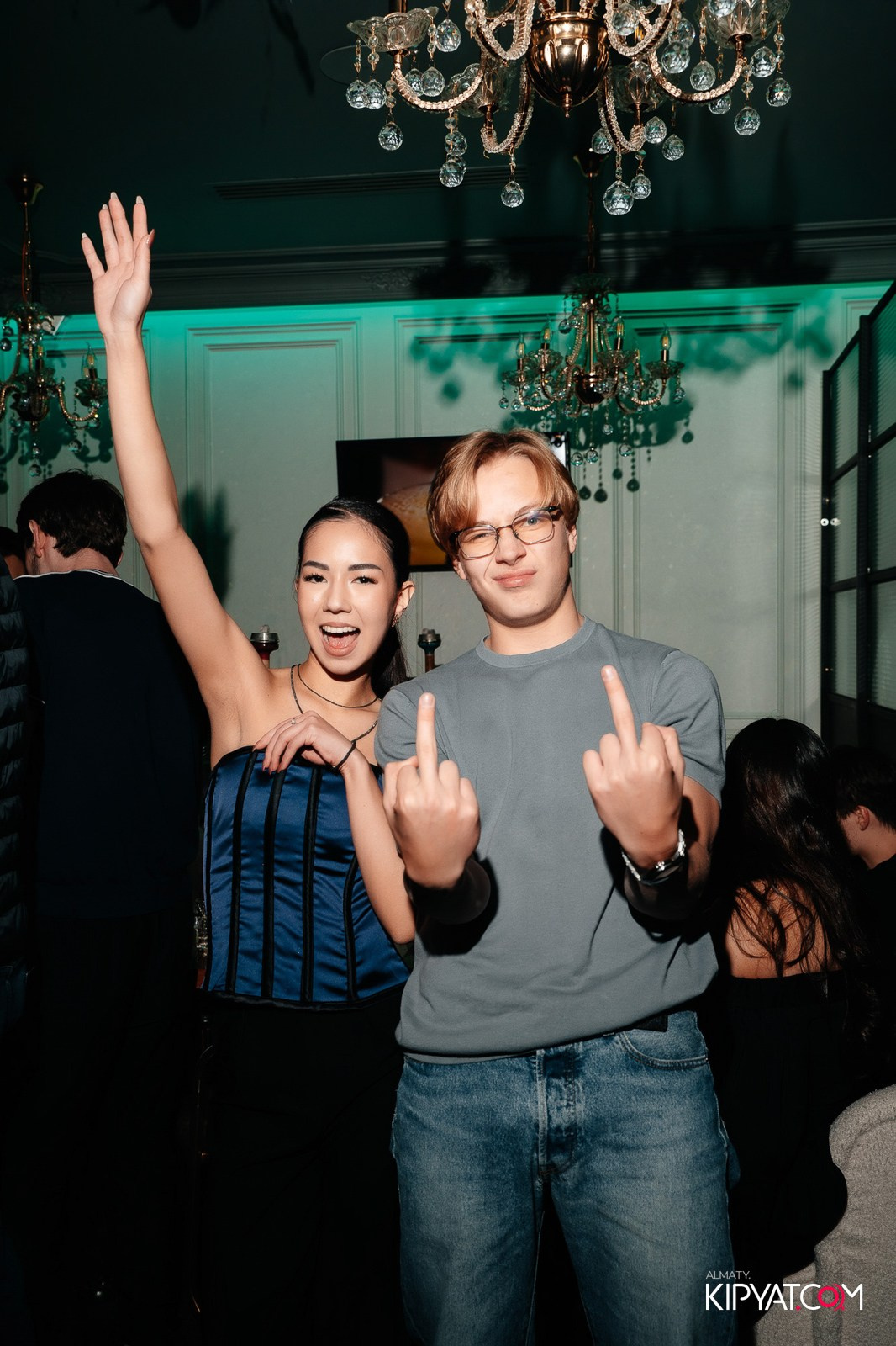 CICADA BAR. КИПЯТКОМ АЛМАТЫ!