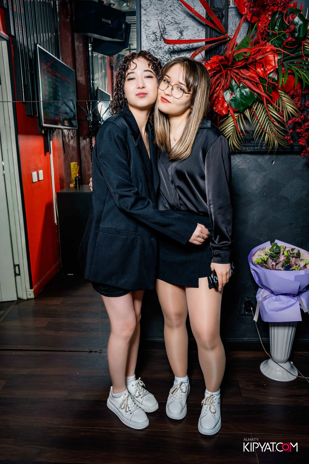 УХО И МЕДВЕДЬ НА САИНА. КИПЯТКОМ АЛМАТЫ!