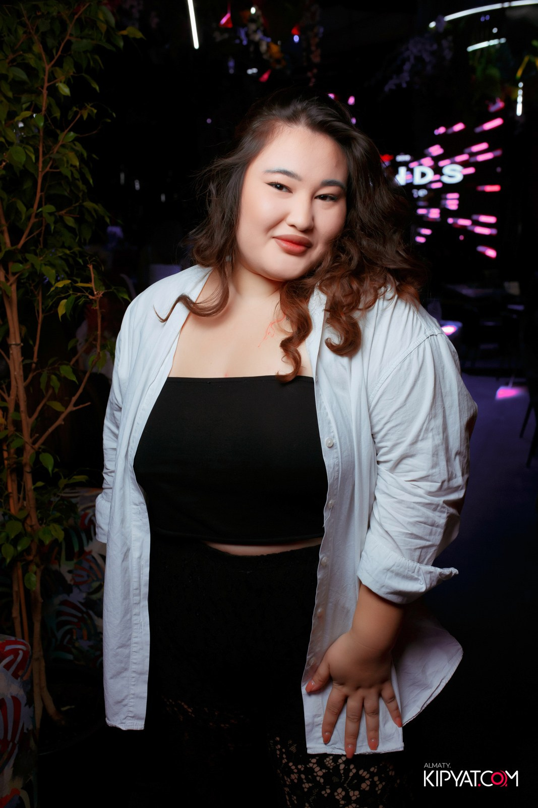 FRIENDS BAR & TERRACE. КИПЯТКОМ АЛМАТЫ!