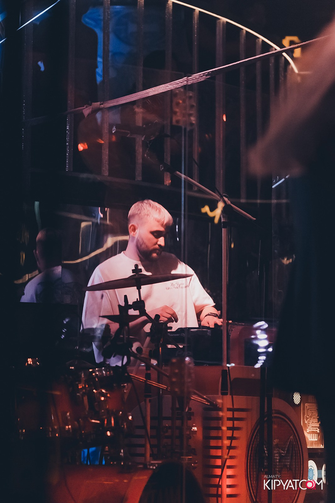 CLUB SHOW BY ИРИНА КАЙРАТОВНА В SANTA BARBARA CLUB. КИПЯТКОМ АЛМАТЫ!