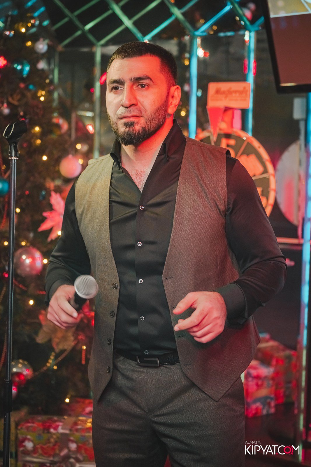 КАРАОКЕ МИКРОФОН. КИПЯТКОМ АЛМАТЫ!