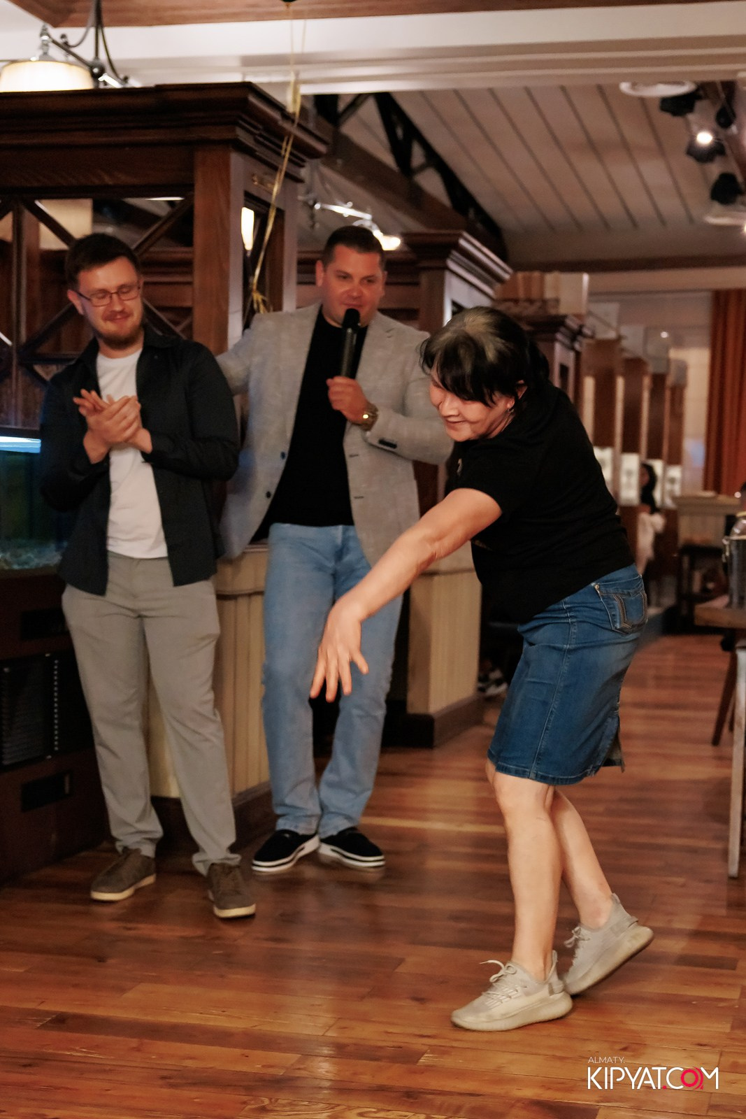 ДЕНЬ РОЖДЕНИЯ ЖИГУЛИ БАР — 1 ГОД. КИПЯТКОМ АЛМАТЫ!