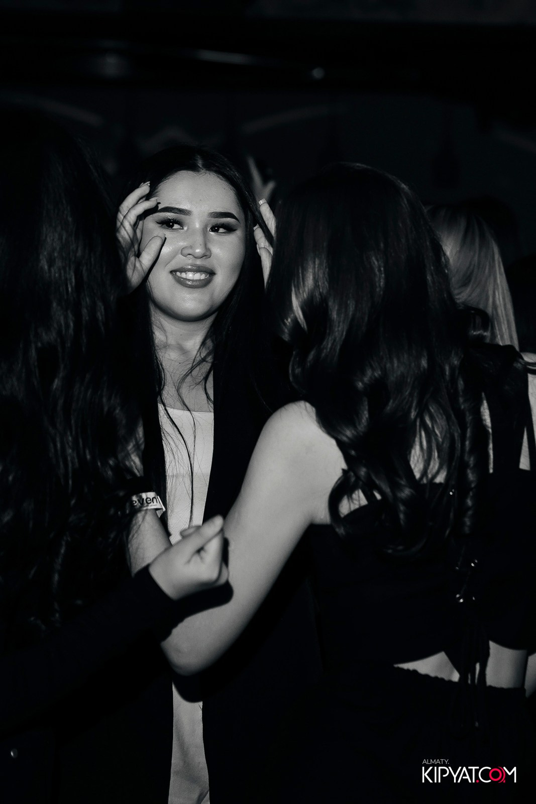 EVENT BAR. КИПЯТКОМ АЛМАТЫ!