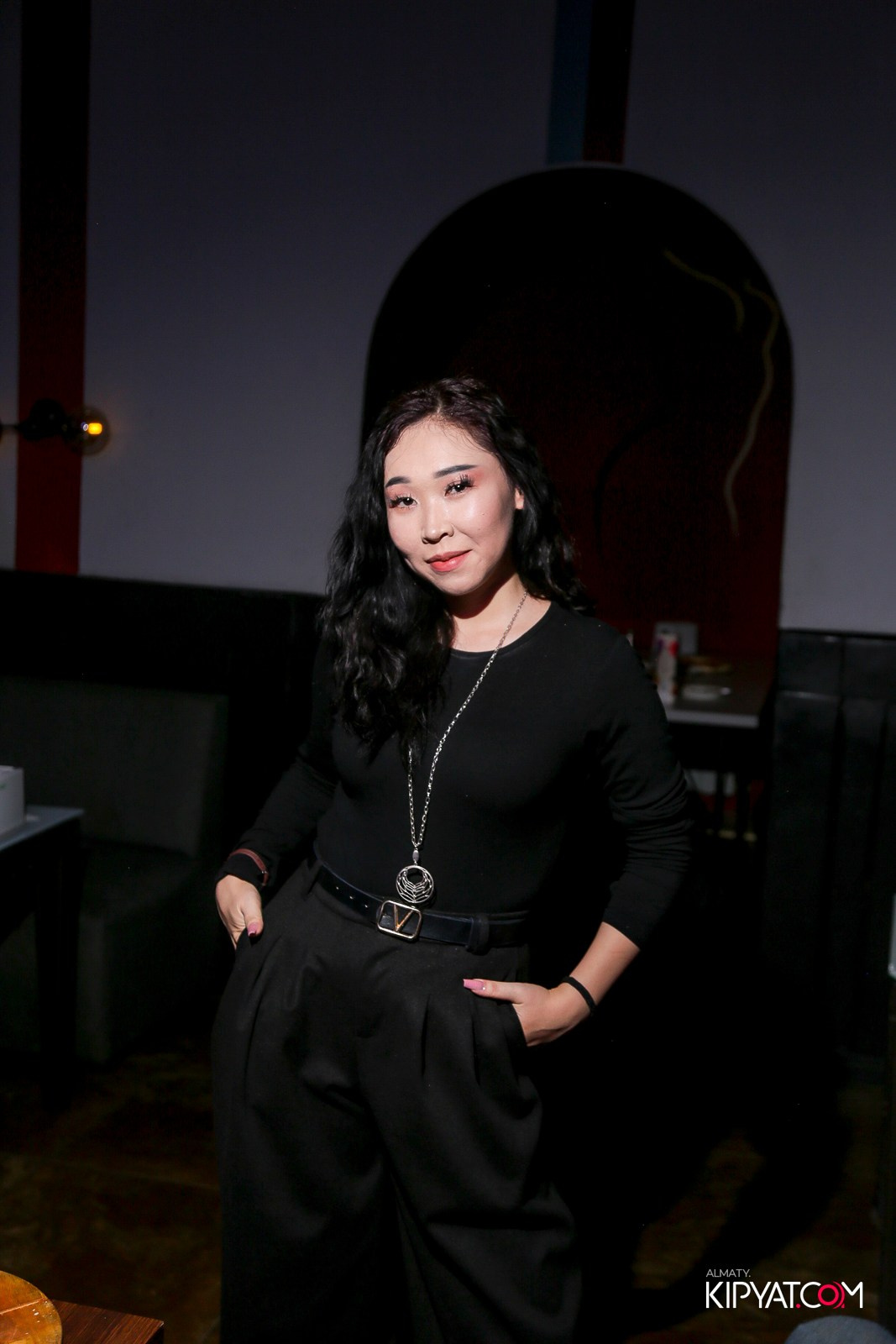 ARAGOSTA ДИСКО-БАР. КИПЯТКОМ АЛМАТЫ!