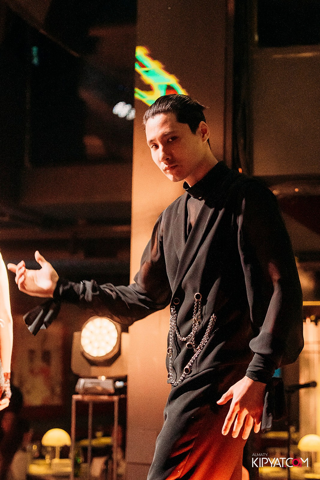 QUEEN. КИПЯТКОМ АЛМАТЫ!