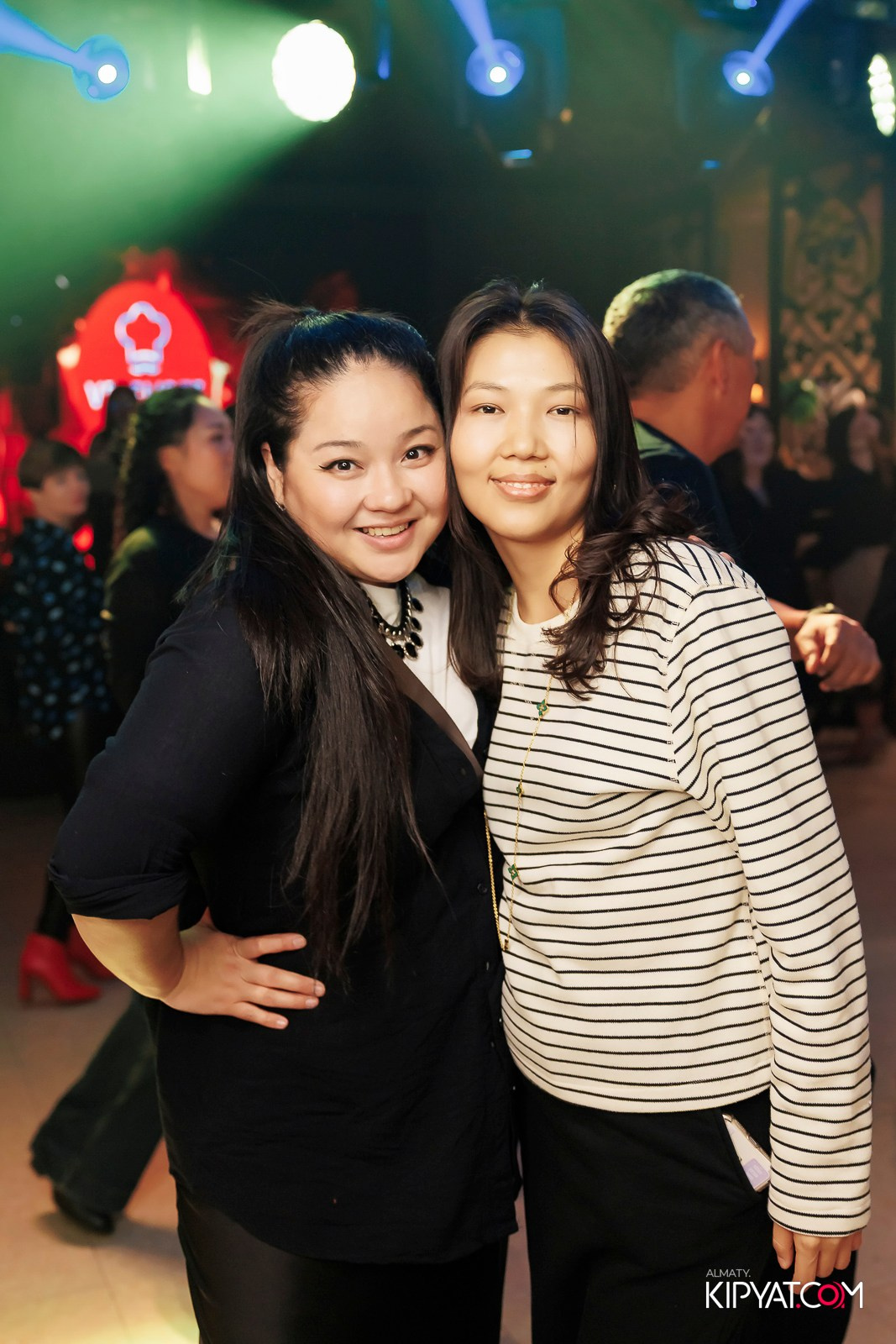 РЕСТОРАН ВЕСЕЛИДЗЕ НА ШЕВЧЕНКО. КИПЯТКОМ АЛМАТЫ!