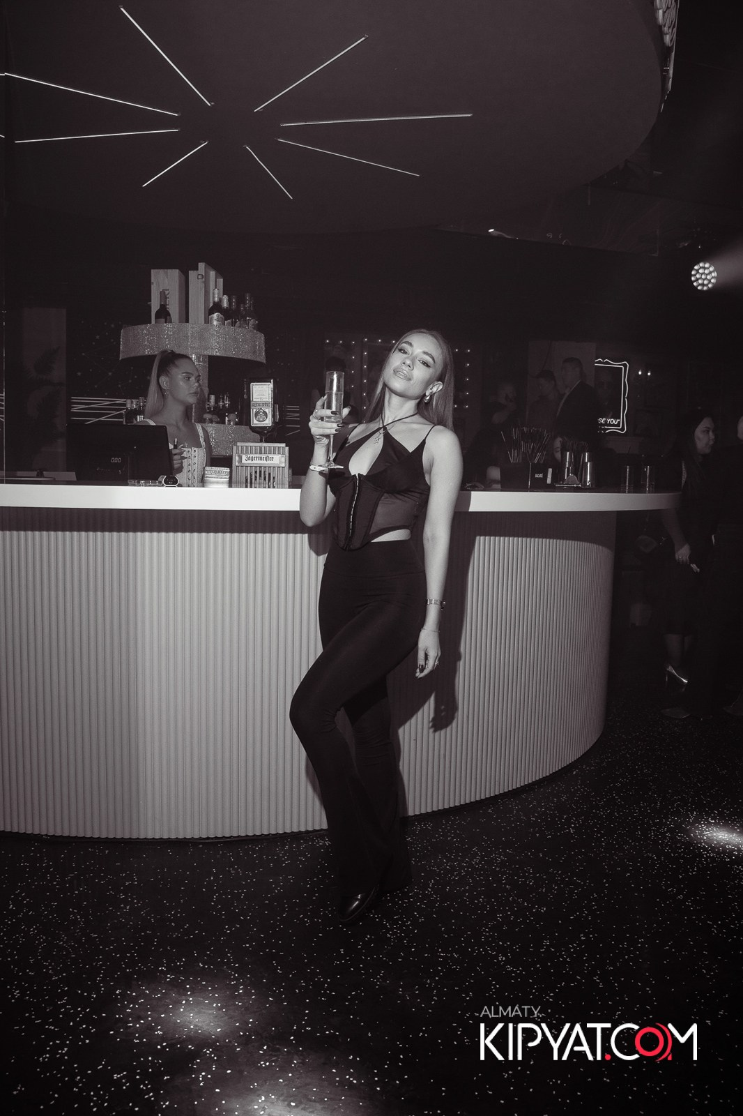 SANTA BARBARA — «OldСкулы Свело» Выступление группы 101. КИПЯТКОМ АЛМАТЫ!