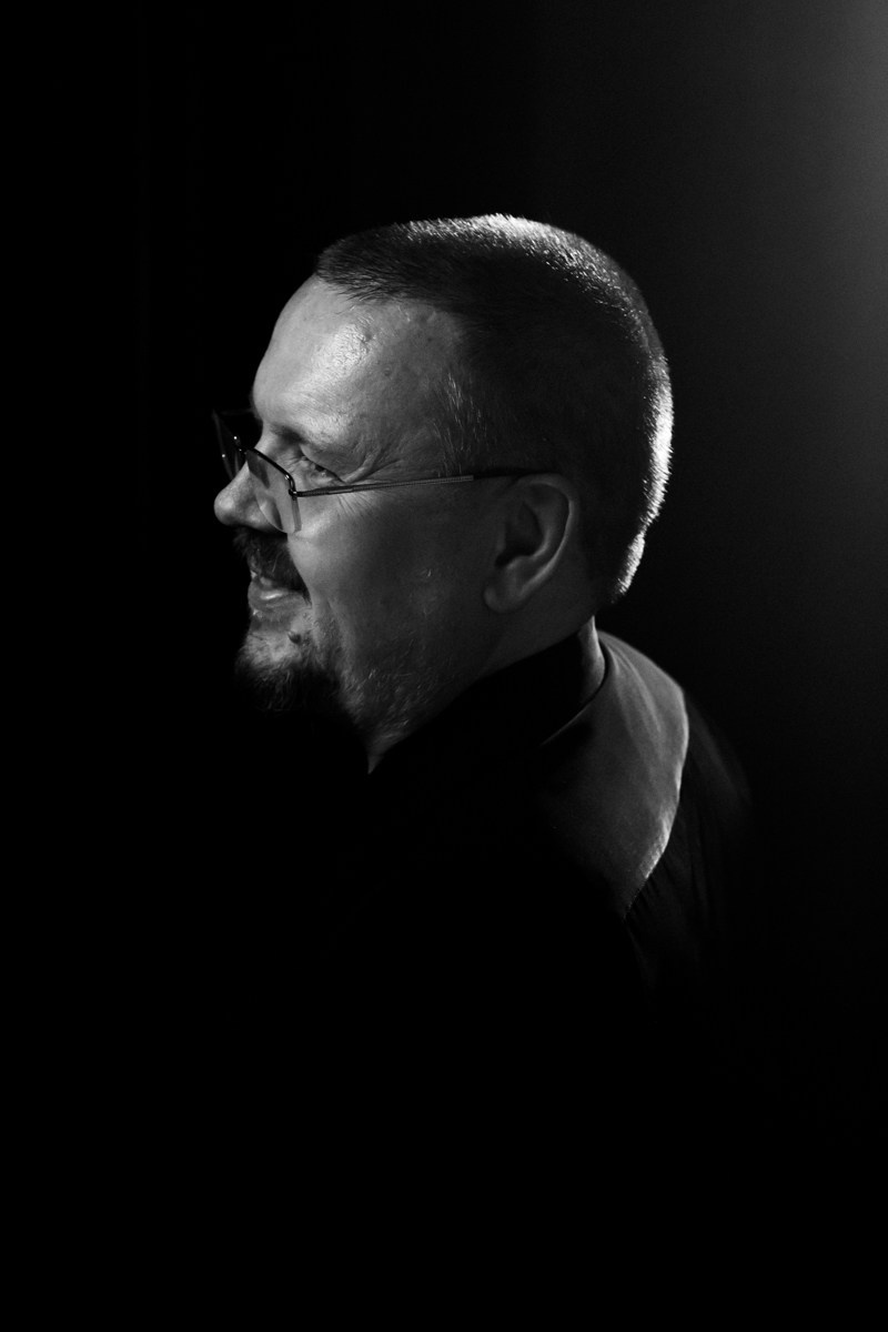 Фотограф в Тюмени Даша Михнова. Портреты, фотопроекты, фотодни