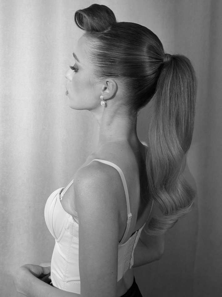 Прически. Свадебный визажист и стилист по прическам в Москве