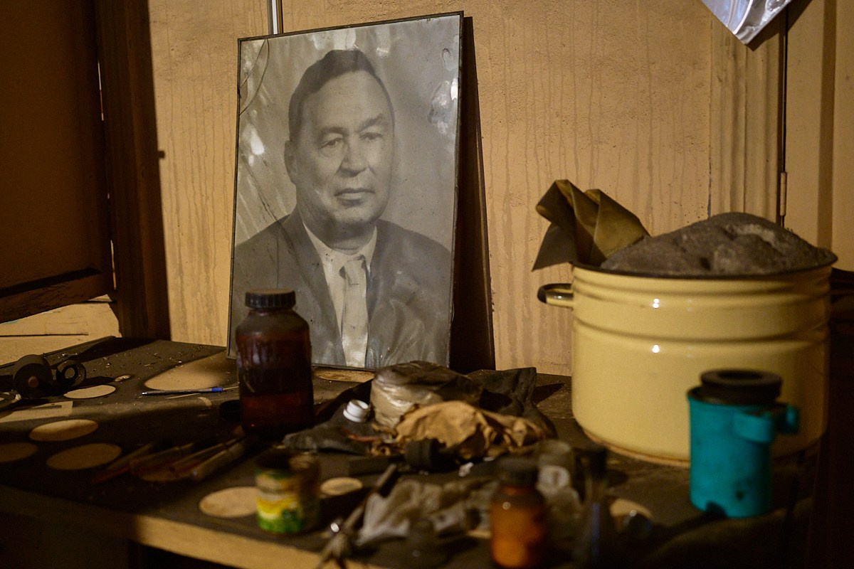 Фрагменты. Болотная Биеннале 2024. Иван Кобяков