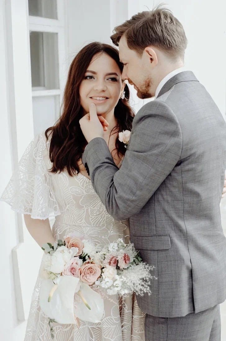 Примеры свадебных платьев. Модельер Евгений Бременев