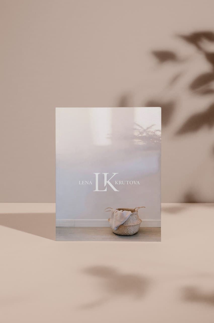 Логотип для фотографа. Лена Крутова. Фотограф в Москве