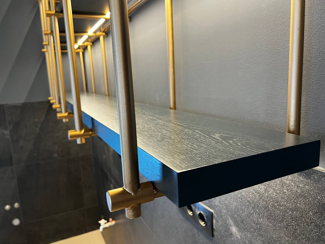 Кафе Дебри. Klauzevits Workshop