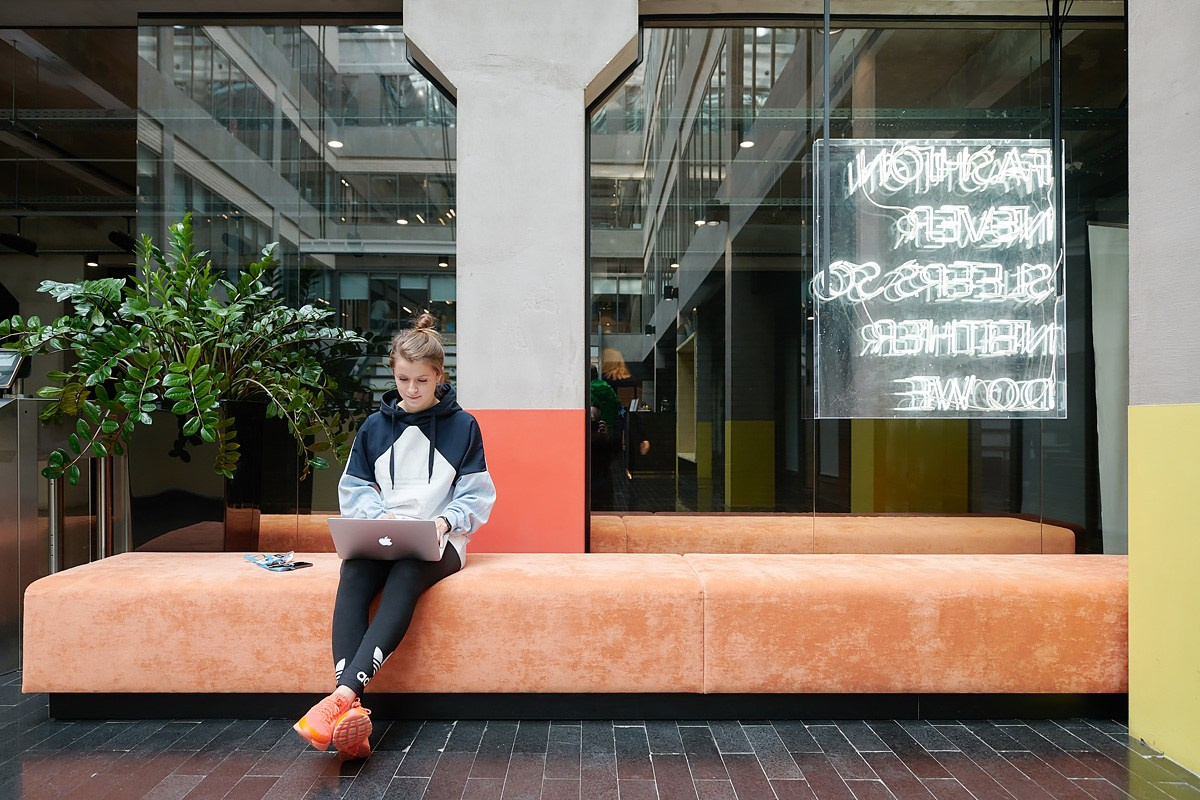 Офис Lamoda. Репортажный фотограф в Москве Вадим Францев