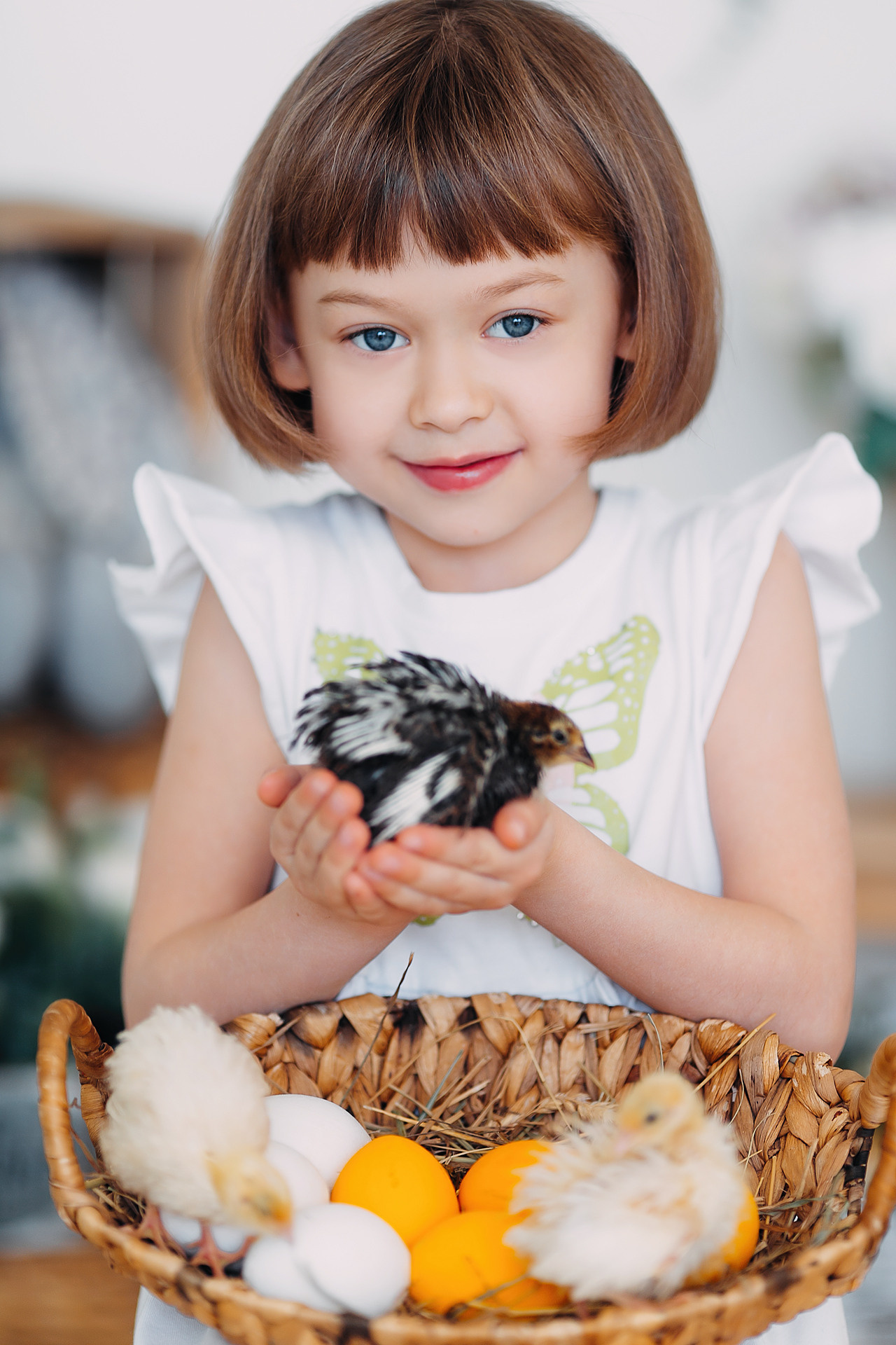 Пасхальный фотопроект с кроликами и цыплятами совместно с фотостудией Art House. Семейный и детский фотограф в Пскове и Санкт-Петербурге Яна Калинина