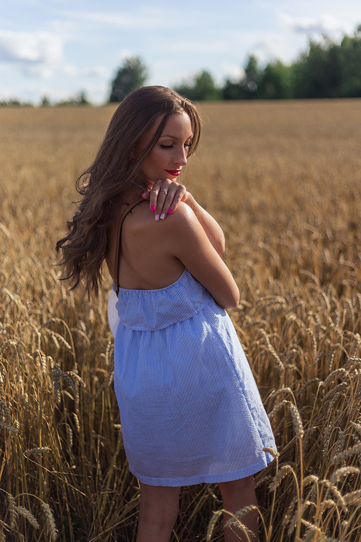 Пшеничные поля…. Семейный и детский фотограф в Пскове и Санкт-Петербурге Яна Калинина