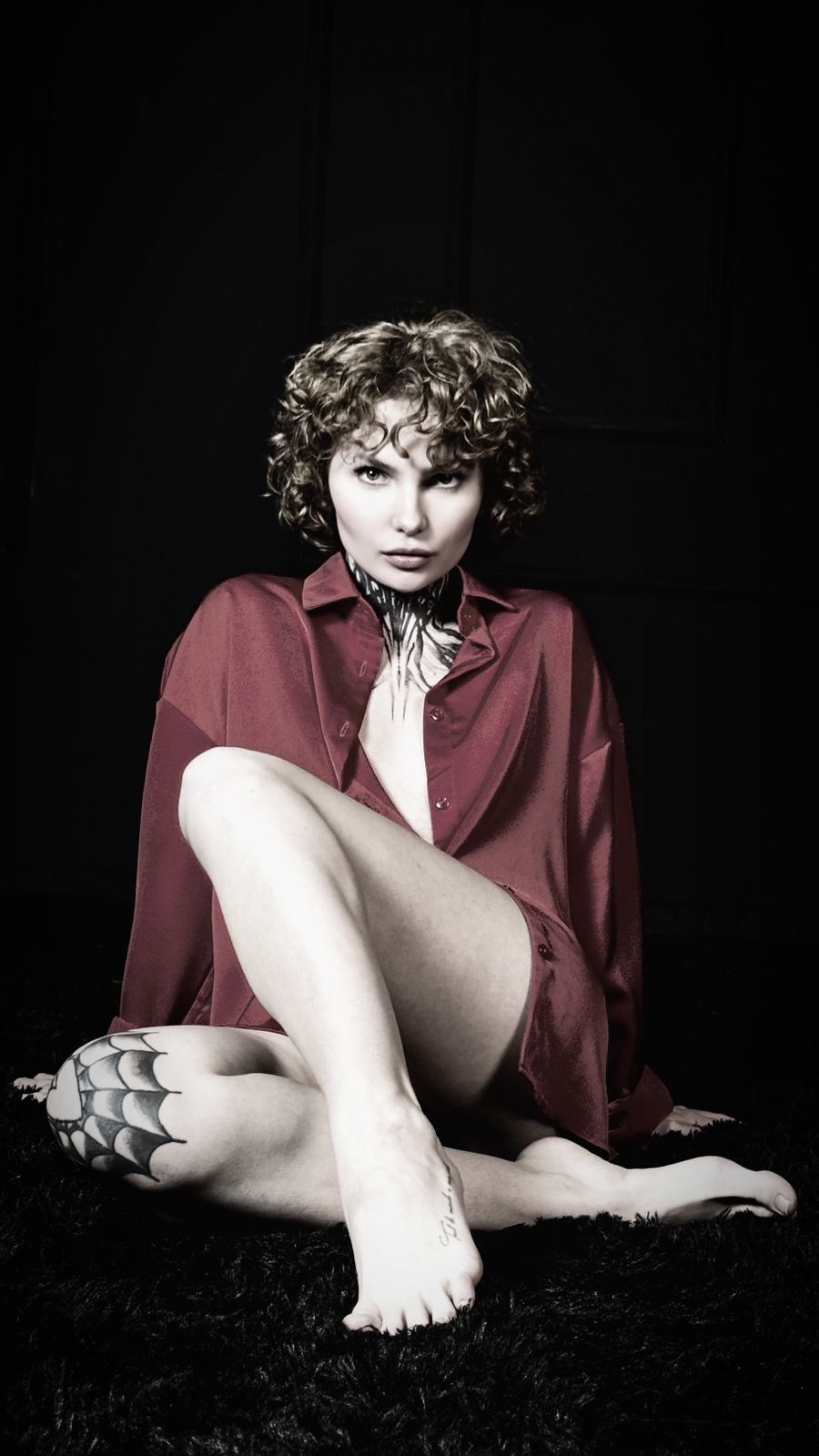 Красная рубашка. Мобильный фотограф Дмитрий Шпуров | KIREVAS