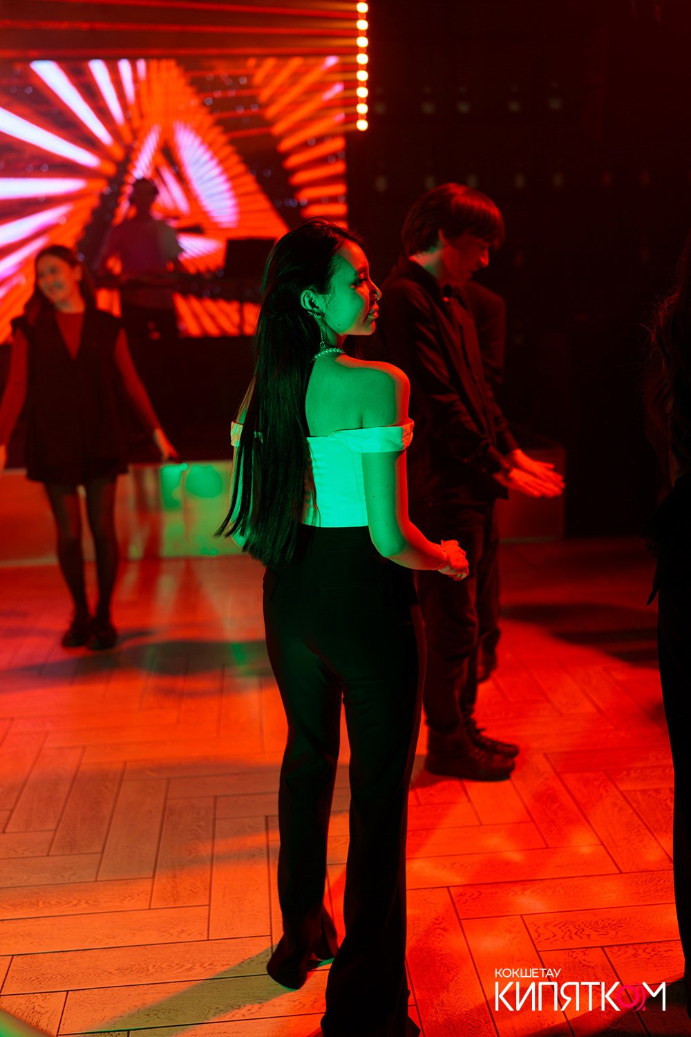 NE BRUKLIN. КИПЯТКОМ КОКШЕТАУ