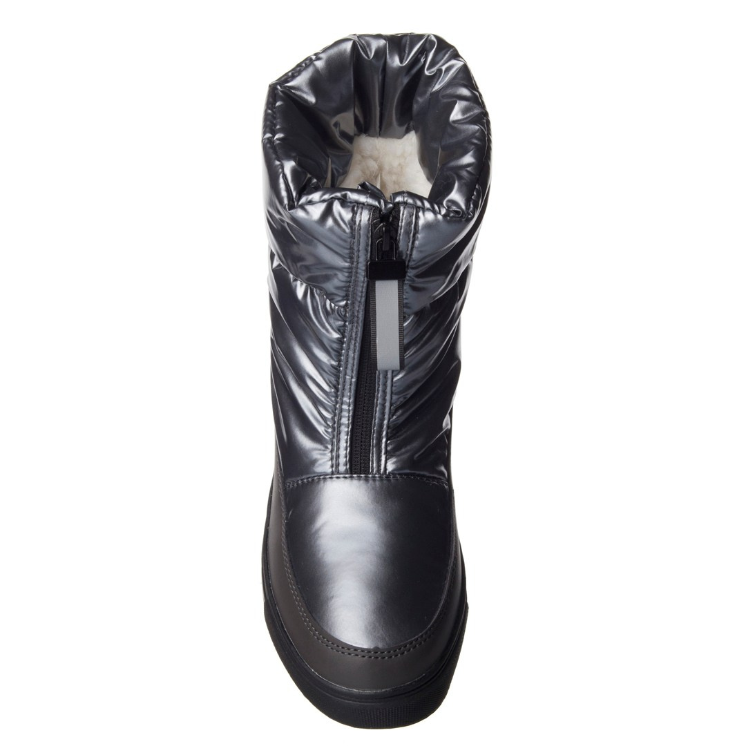 Предметка. Обувь. Фотограф Мария Кольцова