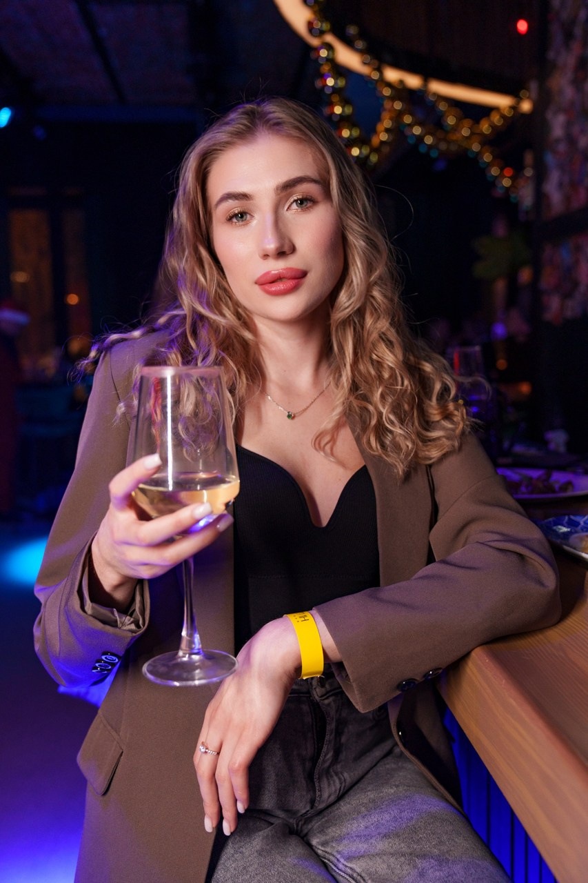 Agutin Bar New Year. Фотограф Мещанин Юрий