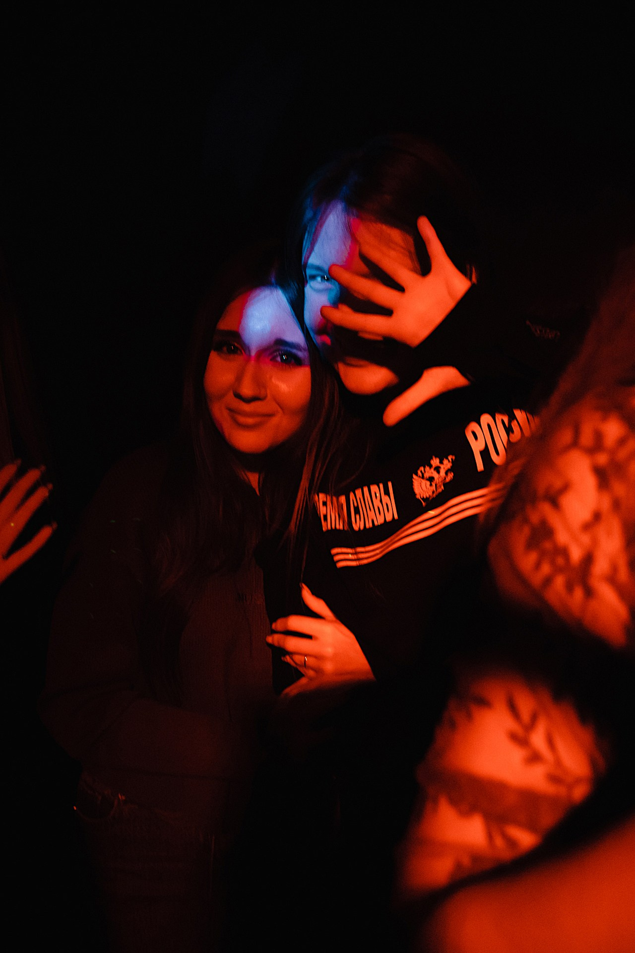 ЦЕНЗУРА БАР. Анастасия Попова — свадебный и репортажный фотограф | Воронеж, Павловск