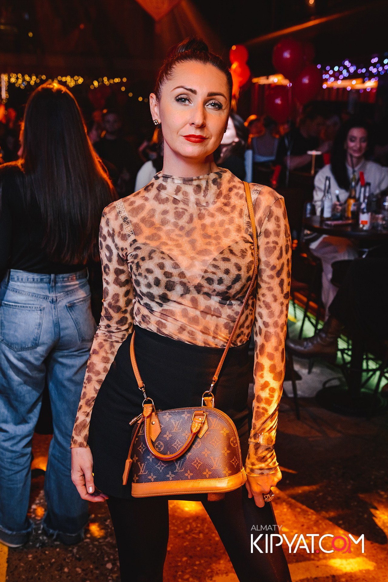 BlaBlaBar. КИПЯТКОМ АЛМАТЫ!