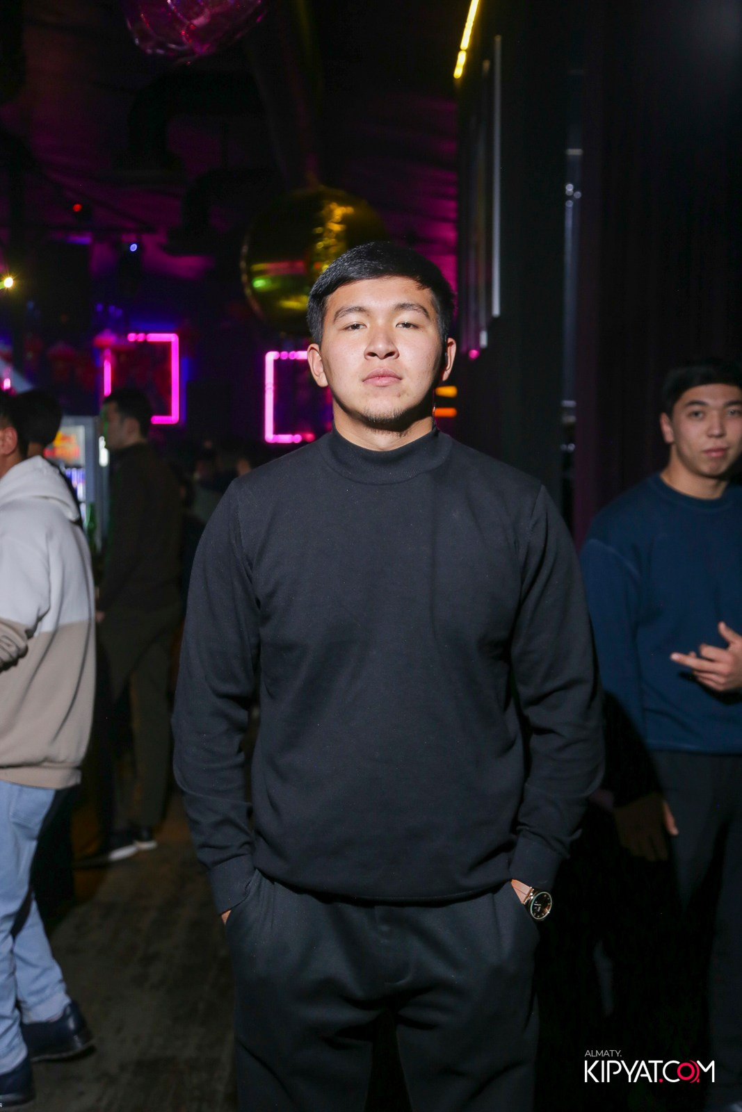 UYAY EMES BAR. КИПЯТКОМ АЛМАТЫ! Фотосъемка мероприятий в Алматы