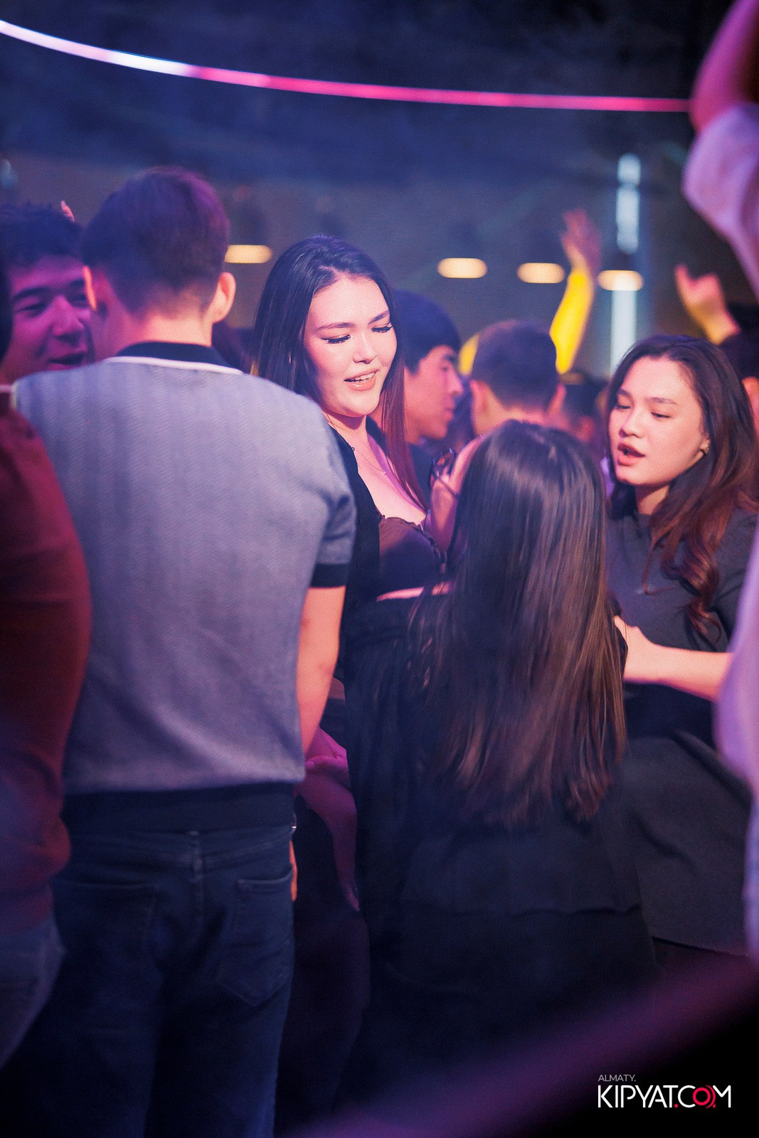 EVENT BAR. КИПЯТКОМ АЛМАТЫ!