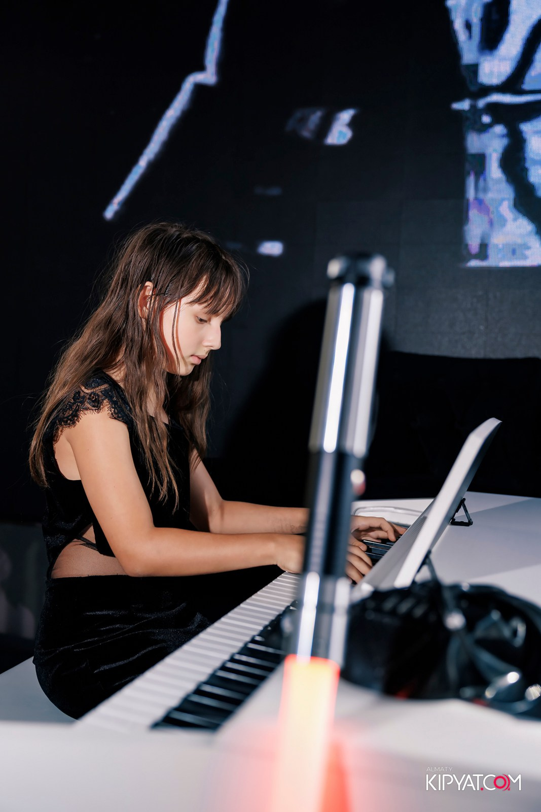 ОТЧЕТНЫЙ КОНЦЕРТ СТУДИИ «SUNPIANO». КИПЯТКОМ АЛМАТЫ!