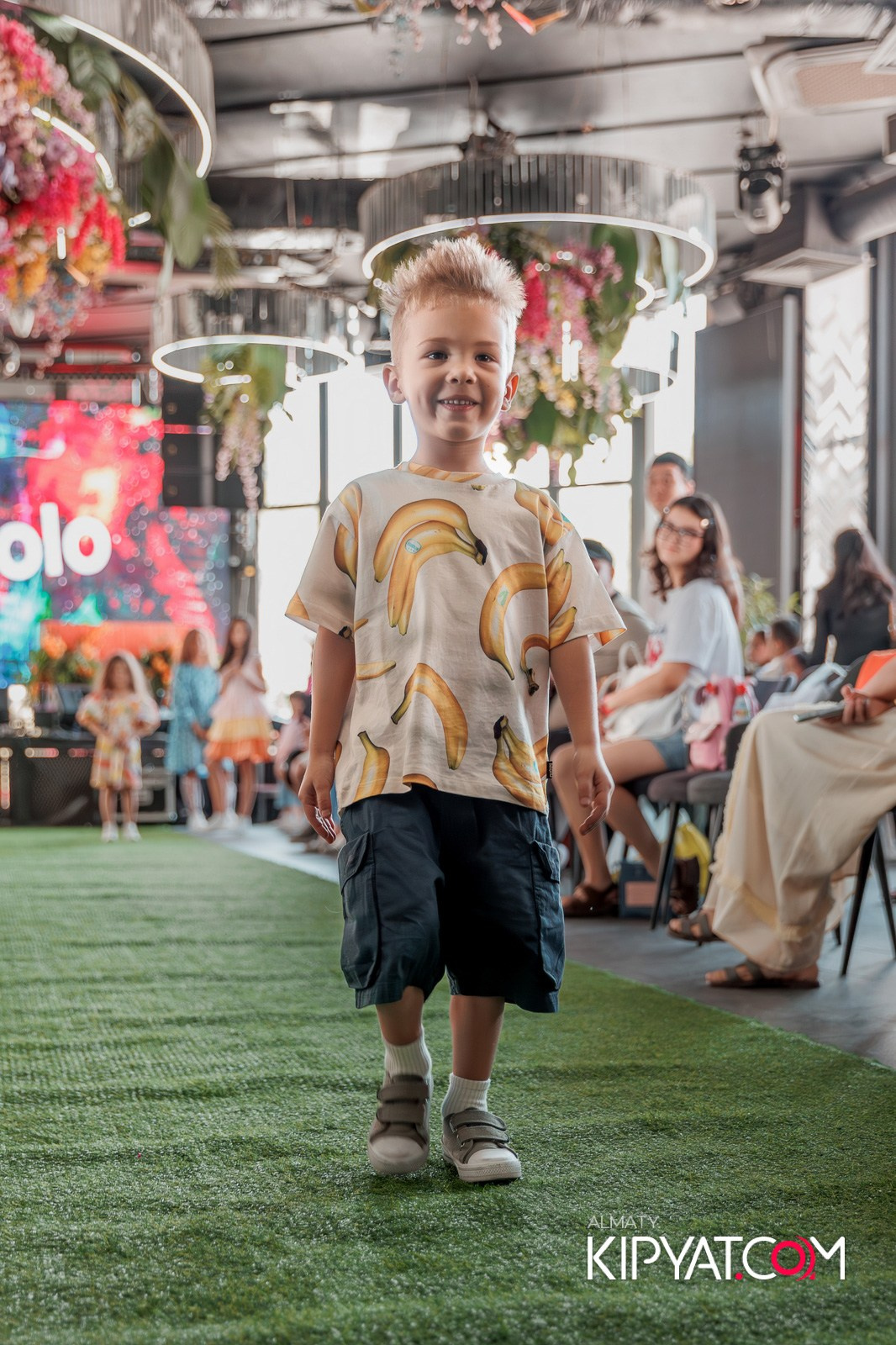 PROM KIDS FASHION SHOW. КИПЯТКОМ АЛМАТЫ!