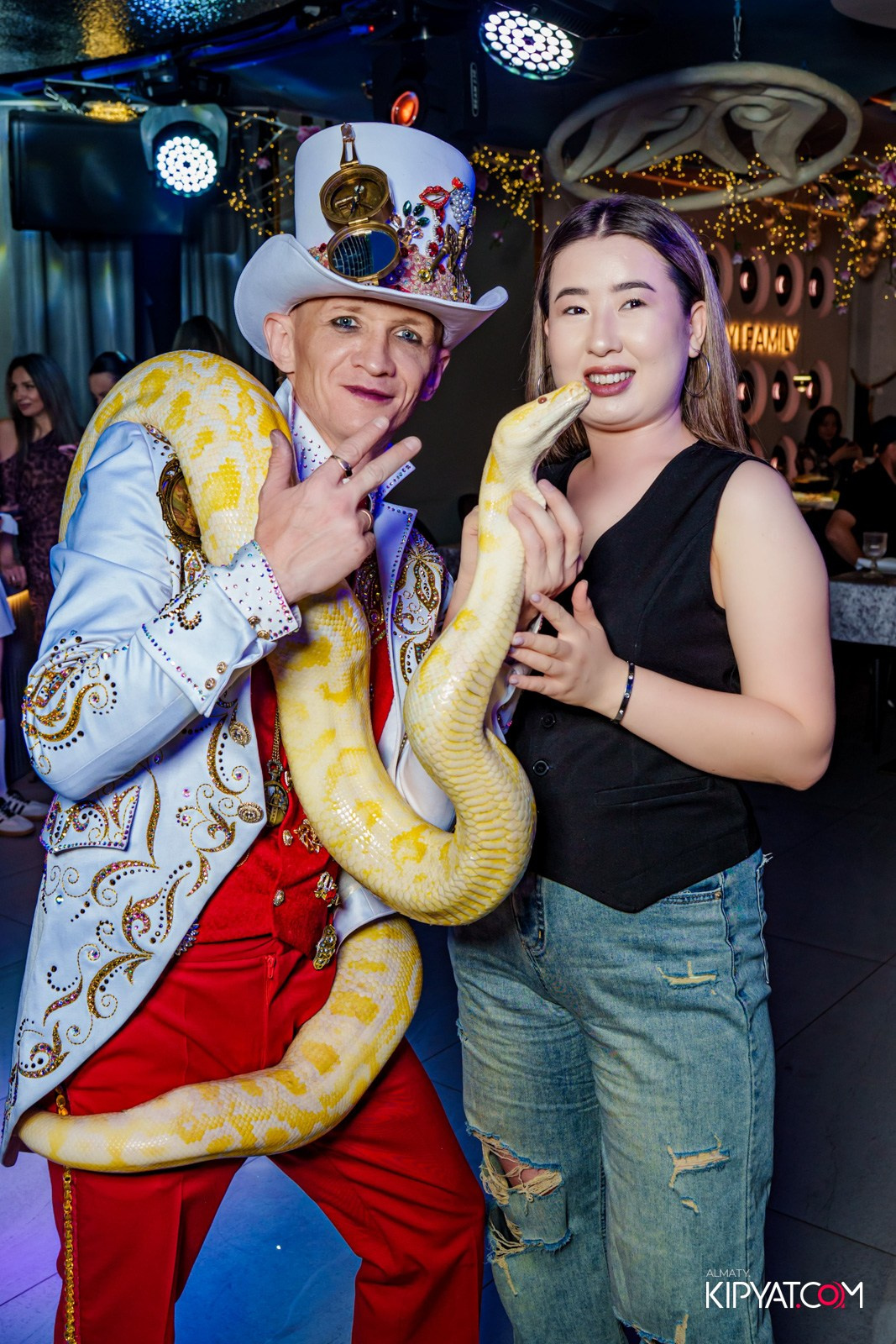 FORT VERNYI. КИПЯТКОМ АЛМАТЫ!