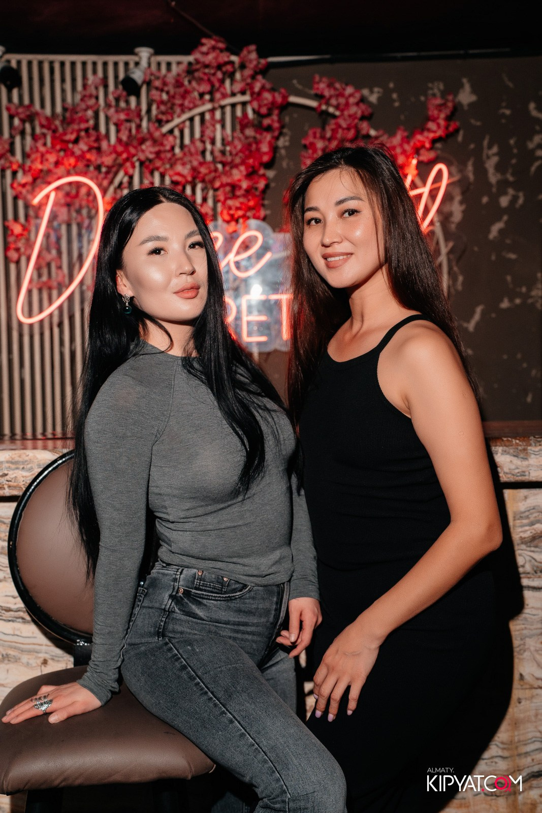 МУЗЫКАЛЬНОЕ ЛОТО В HIT RETRO. КИПЯТКОМ АЛМАТЫ!