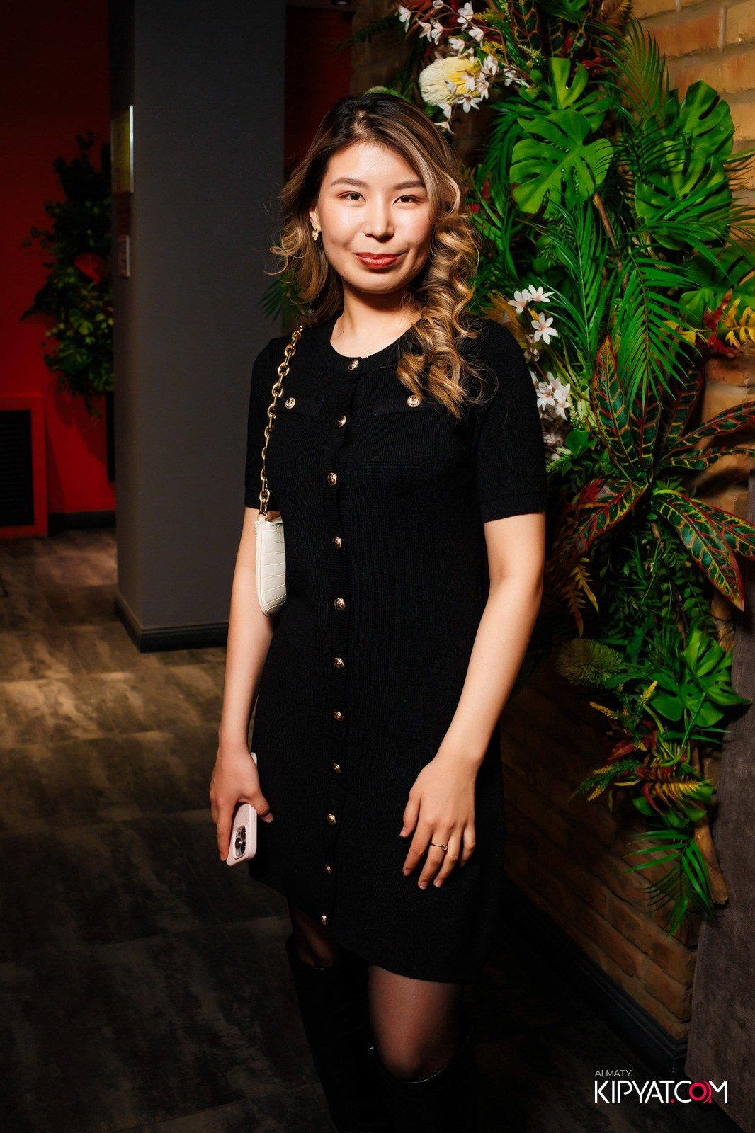 LIFE GRILL CAFE. КИПЯТКОМ АЛМАТЫ!