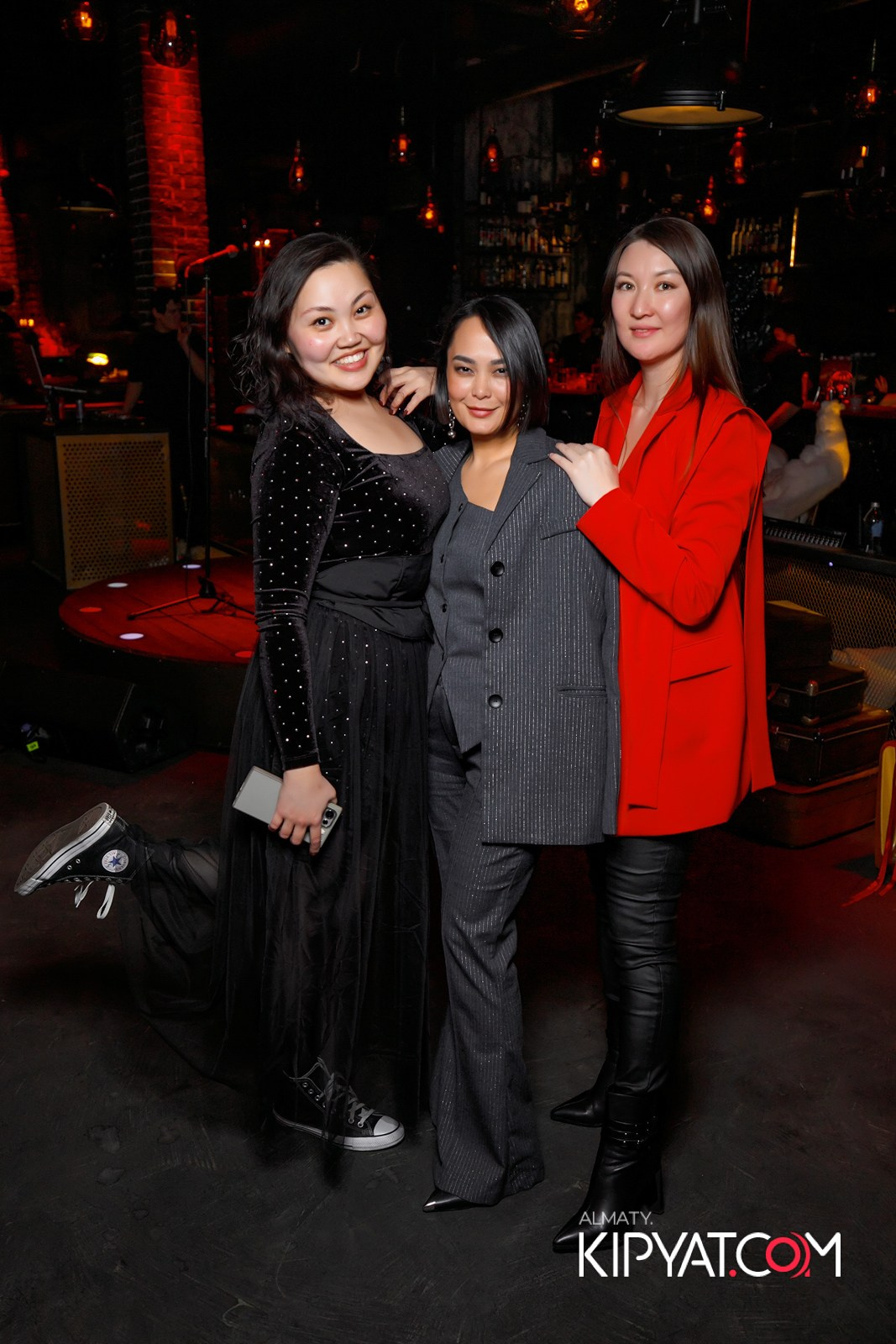 TANGIERS LOUNGE НА САТПАЕВА. КИПЯТКОМ АЛМАТЫ!