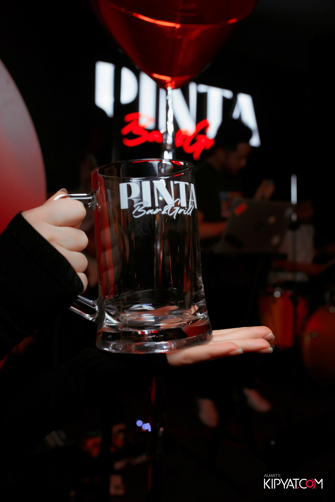 ПИНТА НА АУЭЗОВА. КИПЯТКОМ АЛМАТЫ!