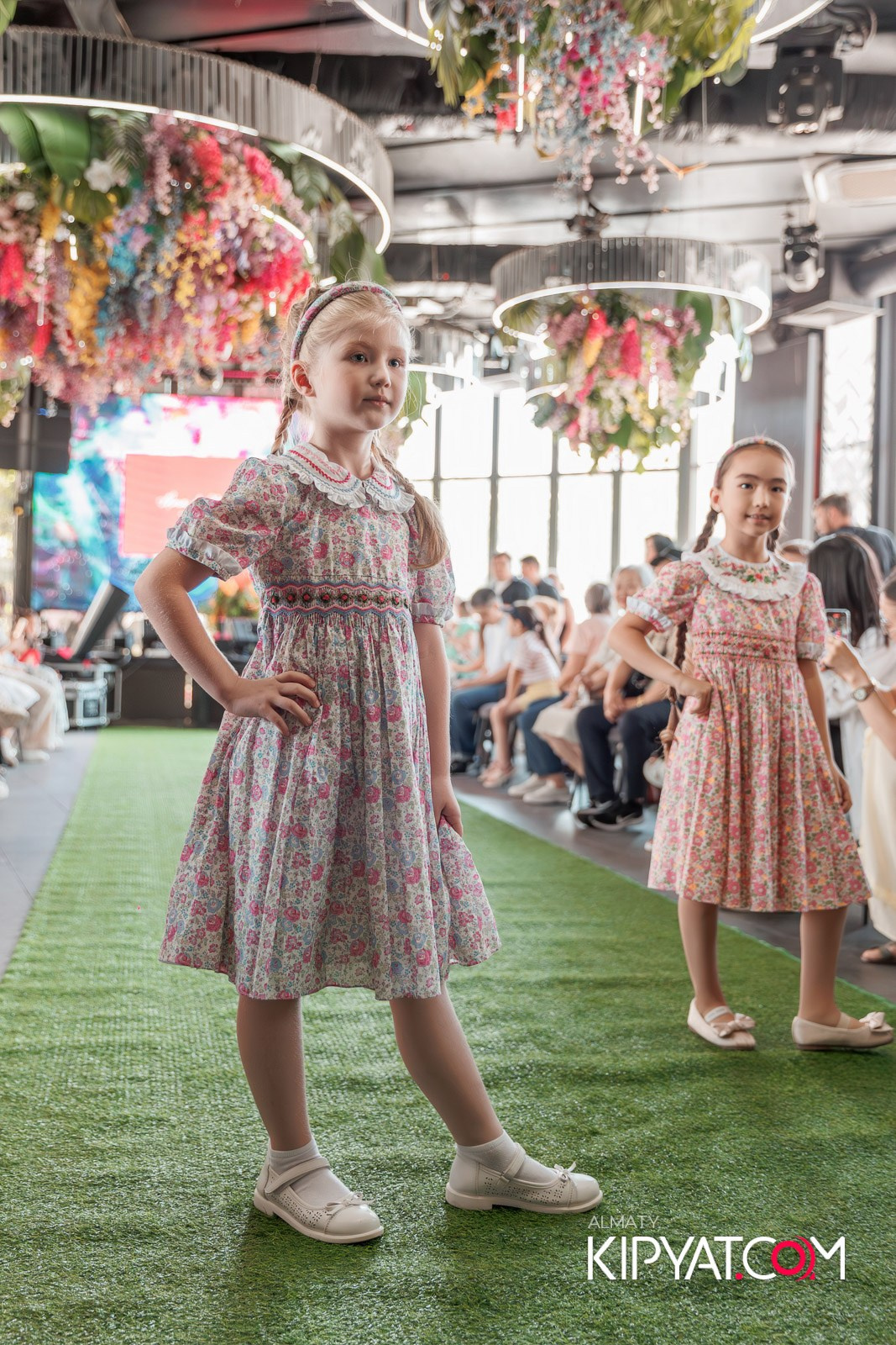 PROM KIDS FASHION SHOW. КИПЯТКОМ АЛМАТЫ!
