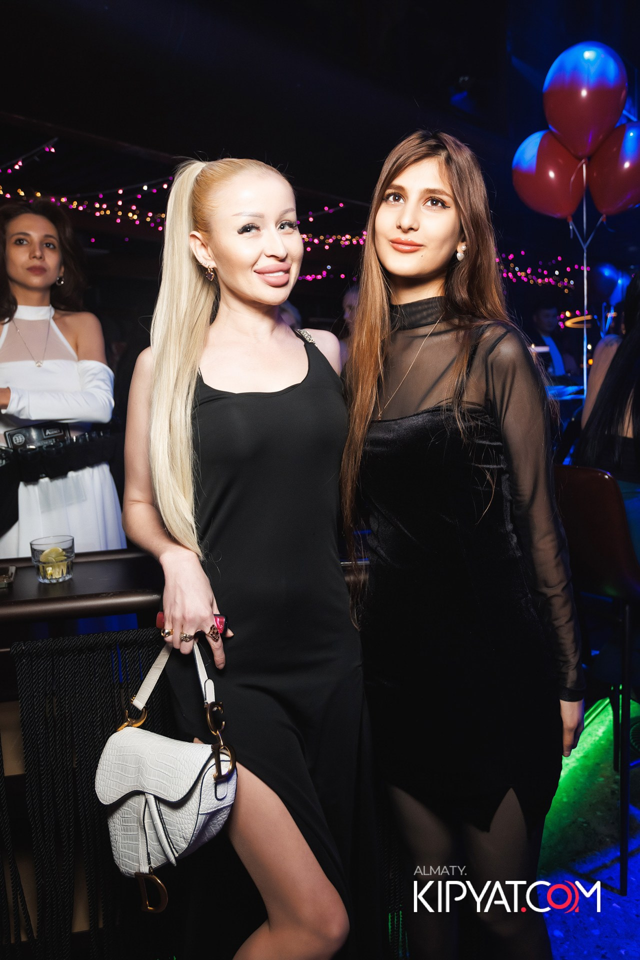 BlaBlaBar. КИПЯТКОМ АЛМАТЫ!