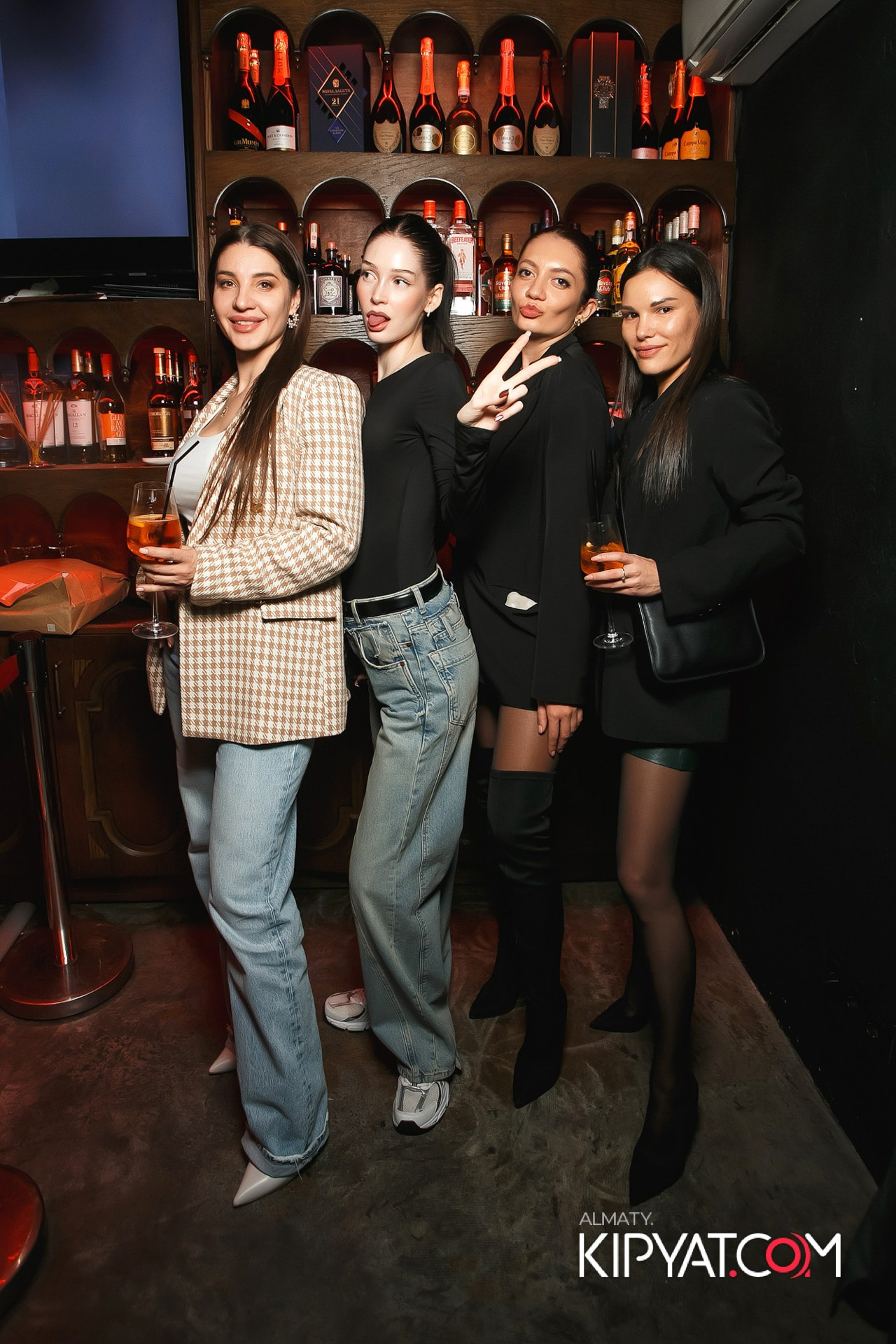 BLA BLA BAR. КИПЯТКОМ АЛМАТЫ!